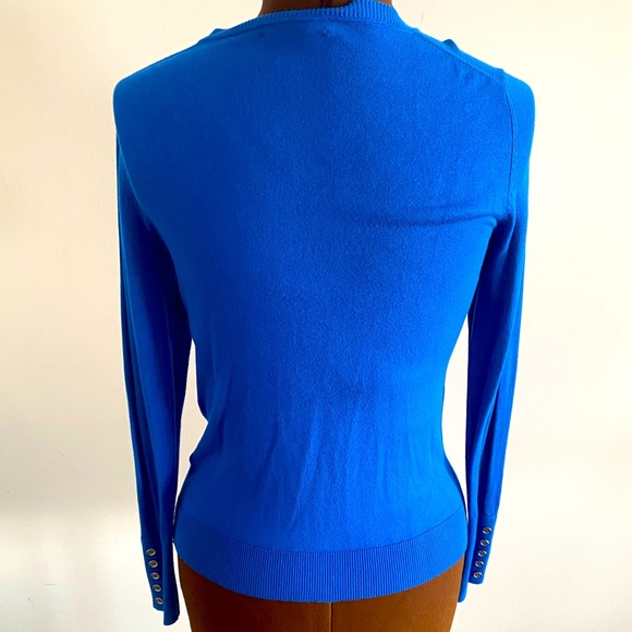 đź’™TOMMY HILFIGERđź’™Button up blue cardigan in small. Like new condition! - Picture 2 of 11